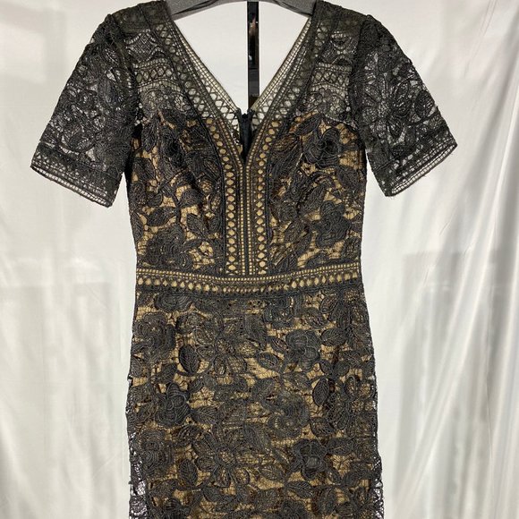 Dress - Tadashi Shoji - Picture 1 of 6